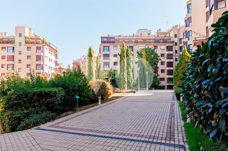 Foto 5bc551ab-727d-4499-8648-248fad322ce4. Appartement avec chauffage parking piscine dans Simancas Madrid