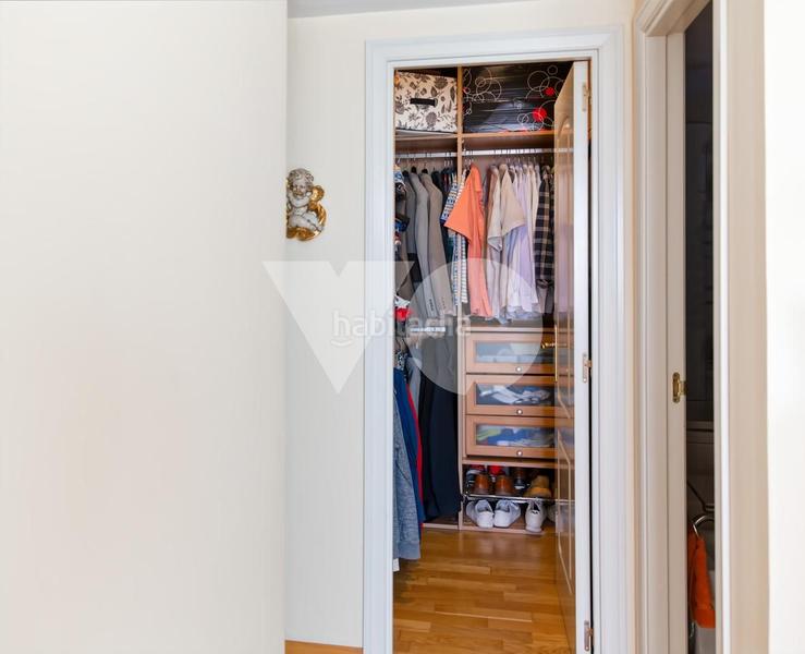 Foto d3caefa3-5f2d-4f78-8cf0-509832ee5dc3. Appartement avec chauffage parking piscine dans Simancas Madrid