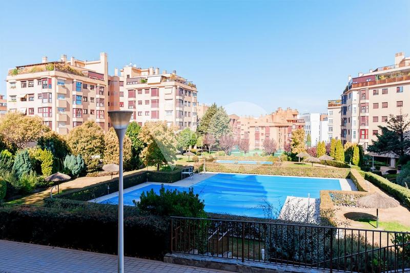 Foto f49e4396-d437-42c9-8af3-f5087ac03d50. Appartement avec chauffage parking piscine dans Simancas Madrid