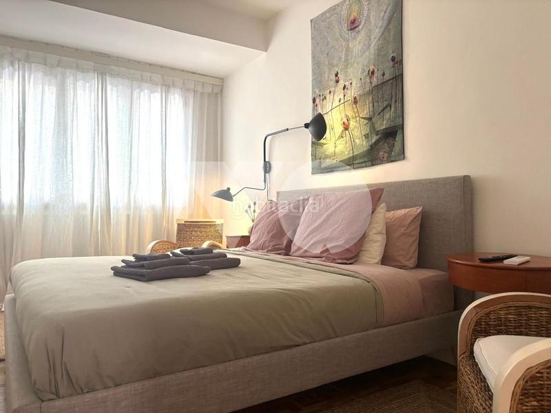 Foto 4653479a-f174-4383-afd5-2b61d4340f42. Flat with heating in Salvador Madrid