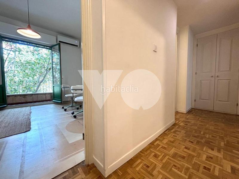 Foto 489388e5-1530-4090-a58f-27e537db2ea9. Flat with heating in Salvador Madrid