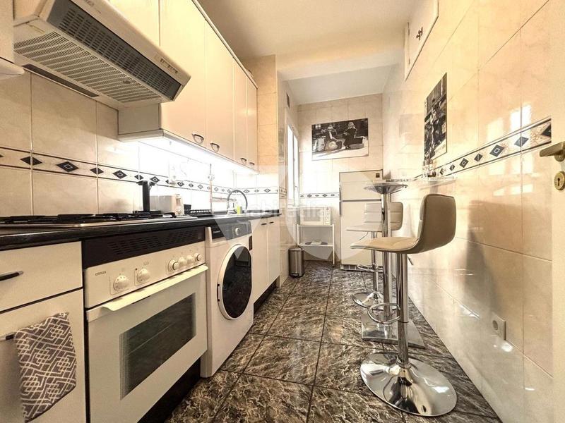 Foto 7e559ccd-f0cb-42f3-96a2-da43081b3c1e. Flat with heating in Salvador Madrid