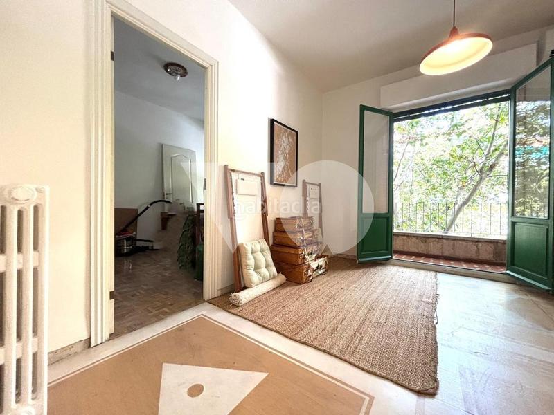 Foto a01c1cfd-53d4-4805-9156-da281afc55bf. Flat with heating in Salvador Madrid