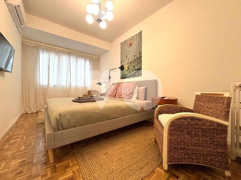 Foto ba001c52-e796-4df2-a6de-0e41a08f135d. Flat with heating in Salvador Madrid