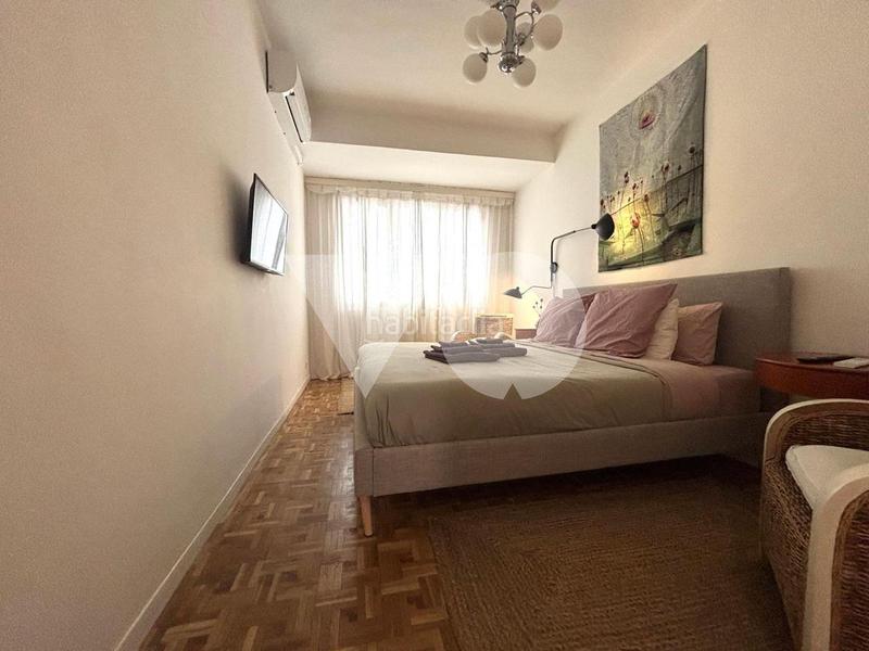 Foto dd223d92-3059-4f71-bca2-f921588649c5. Flat with heating in Salvador Madrid