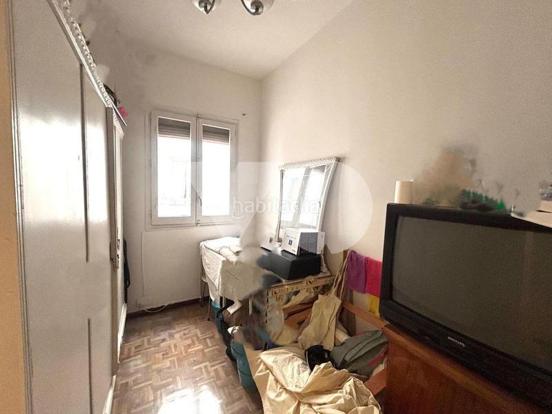 Foto ec10422f-92e9-47ef-81f6-7cc6ed4fa387. Flat with heating in Salvador Madrid