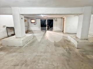 Local commercial à Mieres