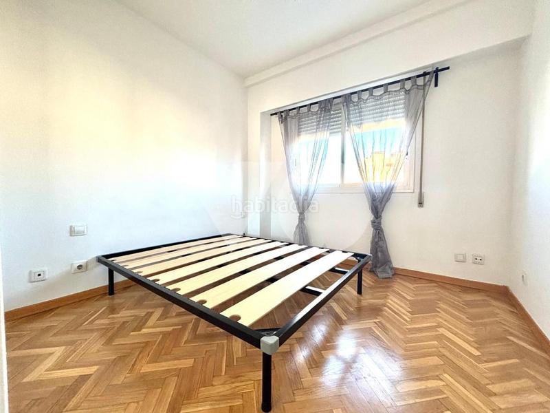 Foto 26201d5f-59e5-40b5-93bb-90fbf537b907. Location appartement avec piscine dans Simancas Madrid