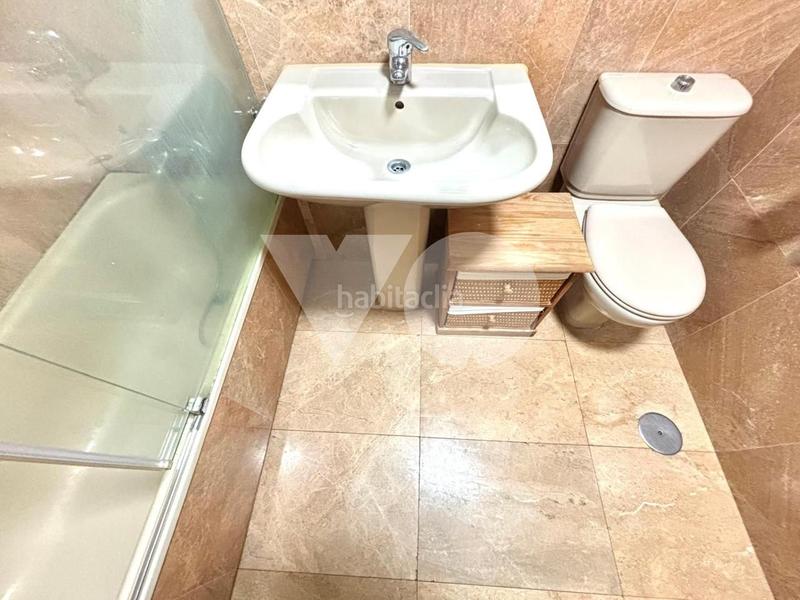 Foto 92afd5e7-7ace-49dd-84c2-c483fc861432. Miete etagenwohnung mit pool in Simancas Madrid