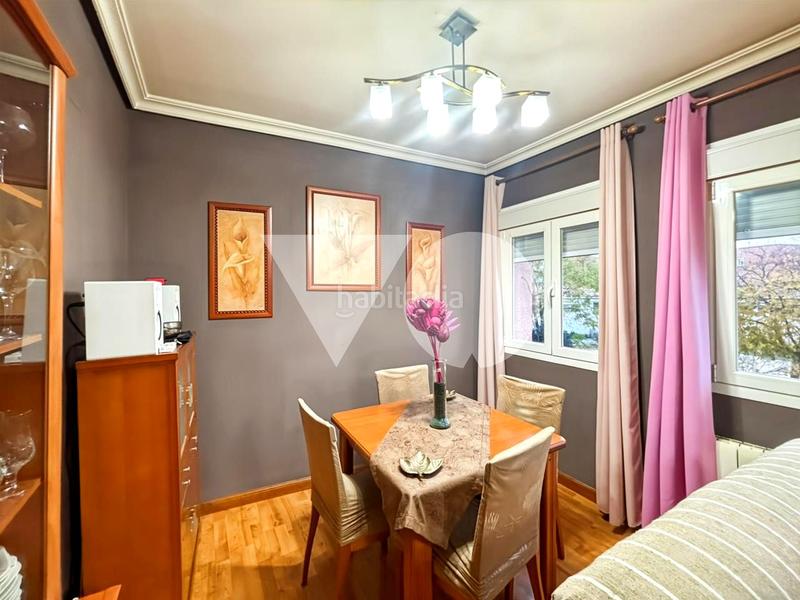 Foto 5718c9ff-43c9-4999-a9fa-6e767482435a. Apartamento piso en venta en Simancas, san blas en Madrid