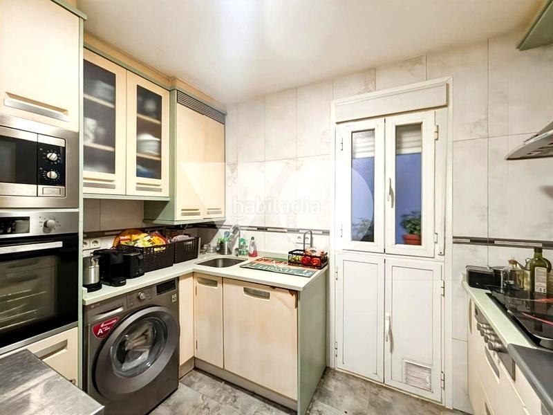 Foto fcd13401-4240-4dcb-8c14-b87228c896bd. Apartamento piso en venta en Simancas, san blas en Madrid