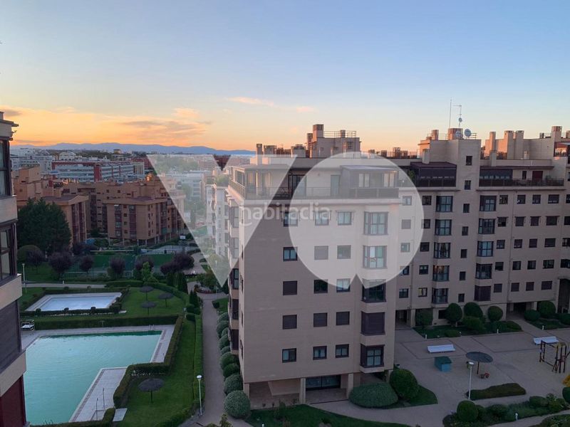 Foto 0ebc881c-6376-486a-9e79-a1082e47471f. Pis amb calefacció aparcament piscina a Simancas Madrid