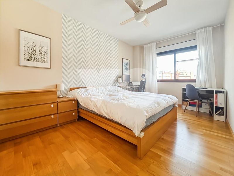 Foto 2cabe05e-c3ca-4c1b-a740-4637e5038657. Pis amb calefacció aparcament piscina a Simancas Madrid