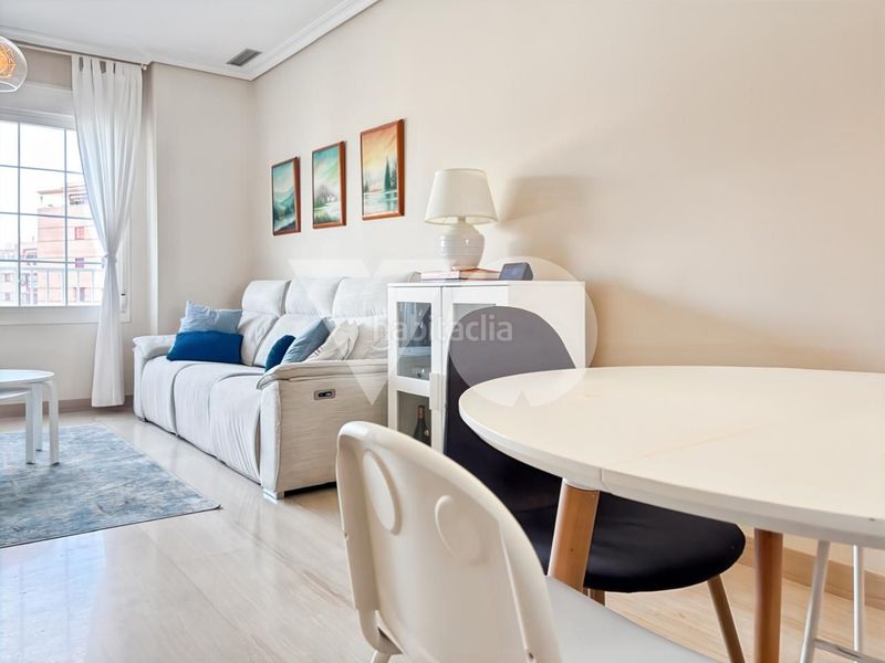 Foto 3979d9dd-f207-4e64-acd6-2598714f2b4f. Pis amb calefacció aparcament piscina a Simancas Madrid