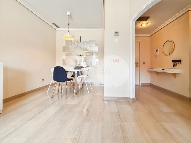 Foto 61ae5686-fb8e-48b9-959e-71388fea8772. Pis amb calefacció aparcament piscina a Simancas Madrid