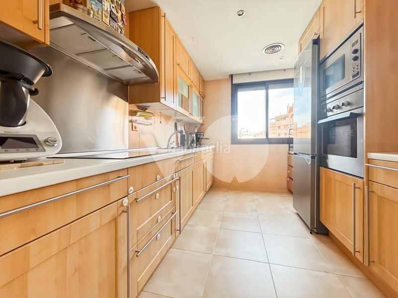 Foto 654dfdc7-6aca-405b-9e01-76e9b635b7ea. Pis amb calefacció aparcament piscina a Simancas Madrid