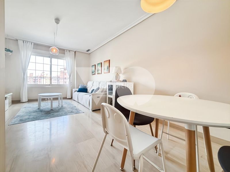 Foto 88b6ea92-2ddd-42d6-a6a3-fa9a793007b0. Pis amb calefacció aparcament piscina a Simancas Madrid