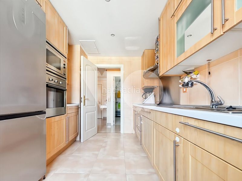 Foto 8bedc16a-1512-4037-bad4-852e1158bd03. Pis amb calefacció aparcament piscina a Simancas Madrid