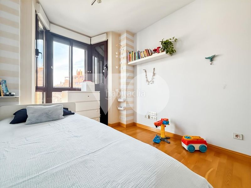 Foto a2177f91-0f3a-4c09-bbb6-4de0cf1a3de5. Pis amb calefacció aparcament piscina a Simancas Madrid