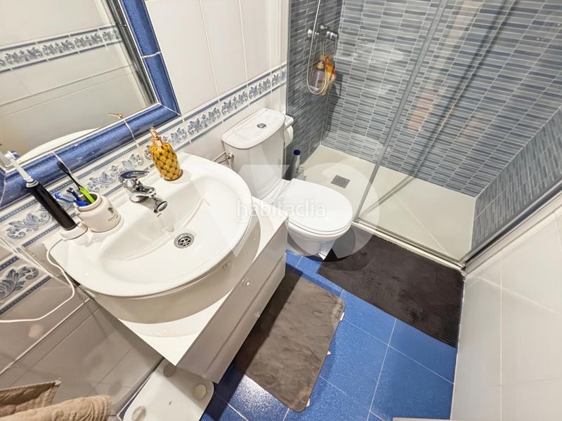 Foto d0da45e0-2ad6-4e55-8da8-3abca5b7062d. Pis amb calefacció aparcament piscina a Simancas Madrid