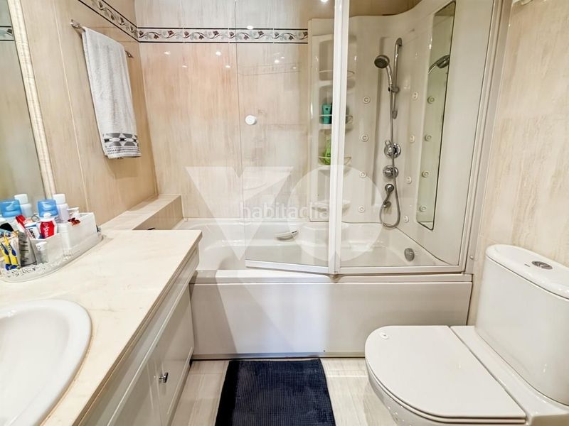 Foto e127bccb-a0e7-49b4-af6b-a6e223c4ac09. Pis amb calefacció aparcament piscina a Simancas Madrid