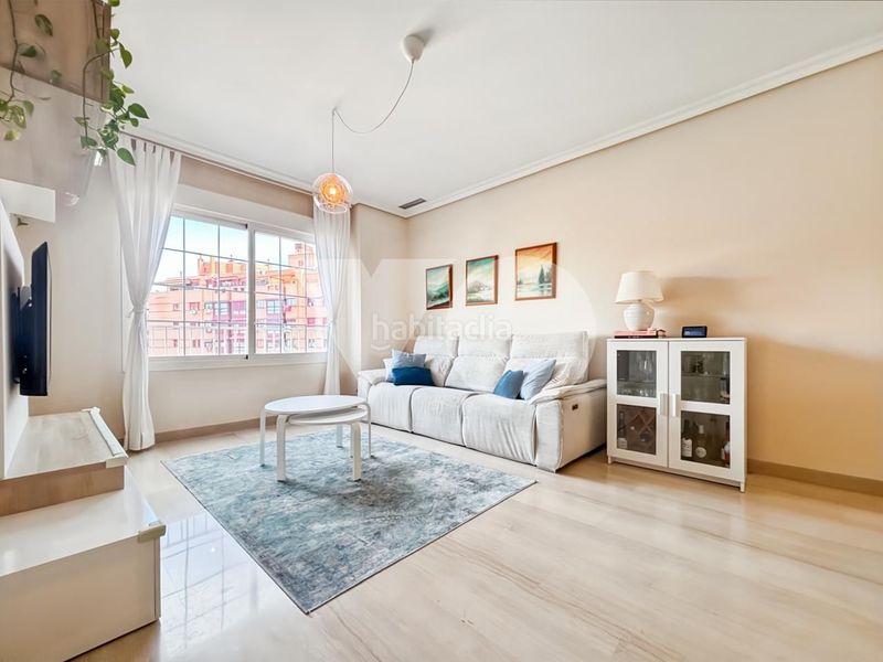 Foto e8071589-1ef9-4929-b5ab-4bb9df757d49. Pis amb calefacció aparcament piscina a Simancas Madrid