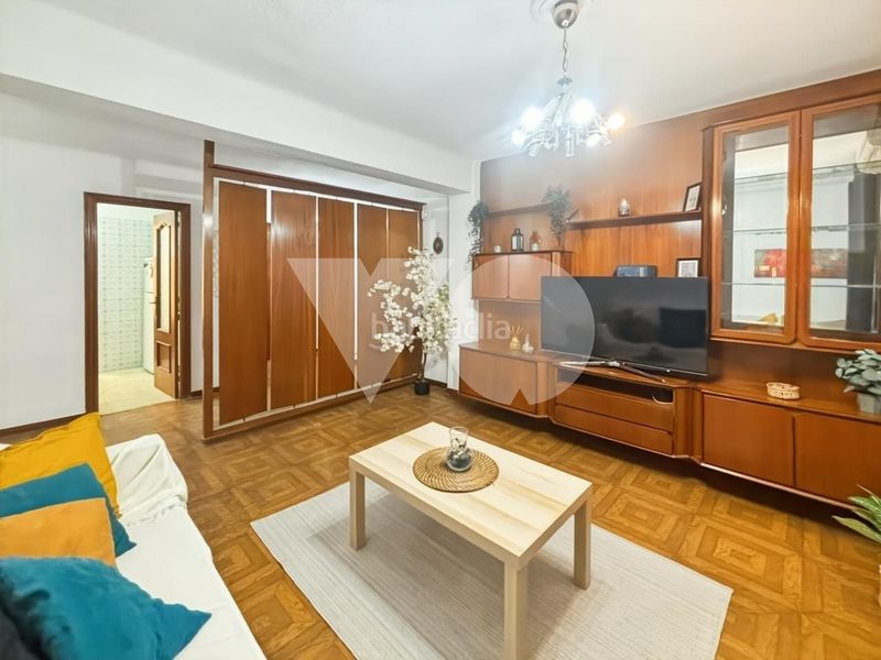 Foto 69e9c75b-329c-4ace-b486-0bd2c1260163. Planta baixa amb calefacció a Simancas Madrid