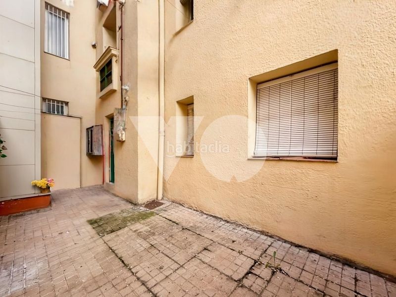 Foto 7036d8c3-3313-4de0-9719-10a366f450c2. Planta baixa amb calefacció a Simancas Madrid