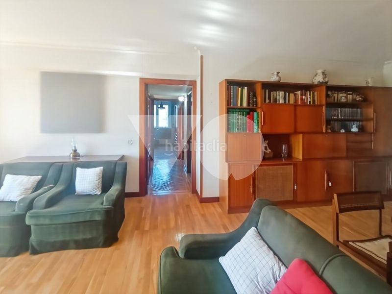 Foto 2ff573aa-cafa-49d8-8239-904fbf24bd50. Pis amb calefacció aparcament piscina a Salvador Madrid