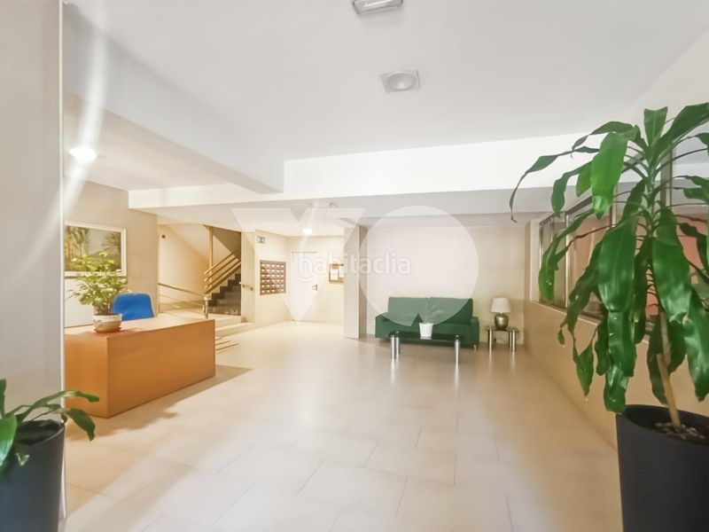 Foto 35deee5a-275d-475f-aa6d-75fb50dec26c. Pis amb calefacció aparcament piscina a Salvador Madrid