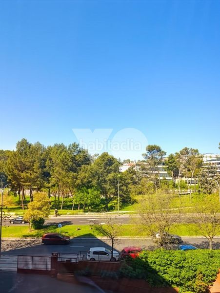 Foto 46b21e57-c5df-4c3d-9d65-2edc3dfa1176. Pis amb calefacció aparcament piscina a Salvador Madrid