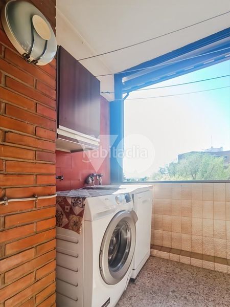 Foto 746f31ac-8830-46f3-a8ed-e2f9feb4bc72. Pis amb calefacció aparcament piscina a Salvador Madrid