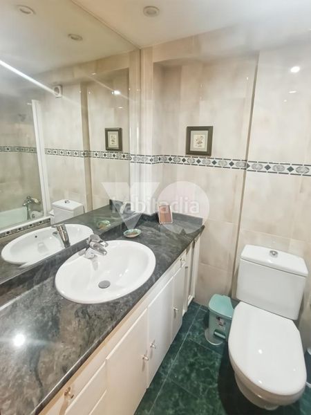 Foto bb3694fa-bf54-4282-a729-13cb2fe87465. Pis amb calefacció aparcament piscina a Salvador Madrid