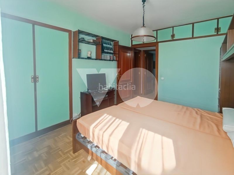 Foto d16d4115-40ac-4c07-b0f2-3da5cf0c879c. Pis amb calefacció aparcament piscina a Salvador Madrid