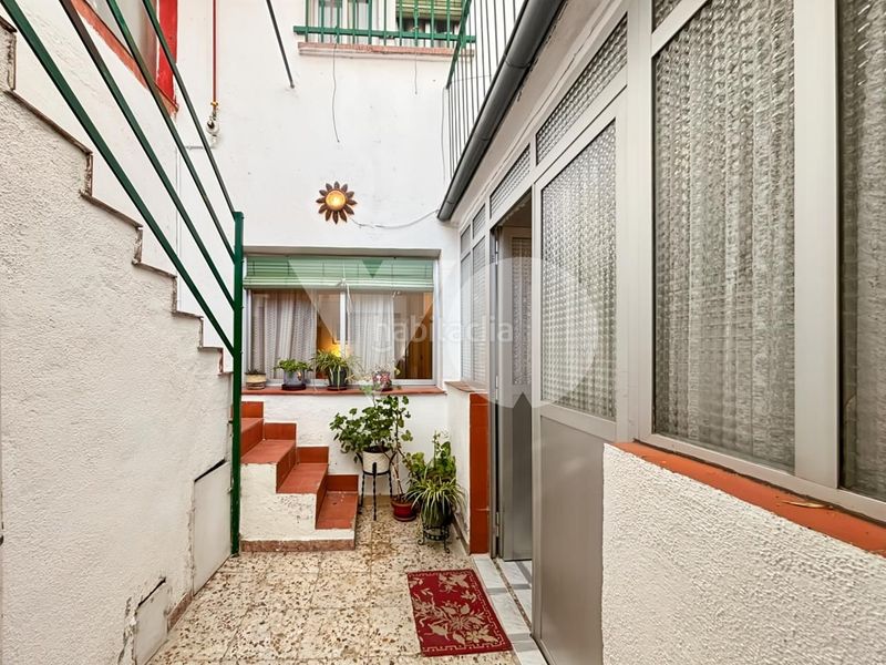 Foto 2a59c2f1-bc29-49c6-83f8-f82354898c04. Casa amb calefacció a Simancas Madrid