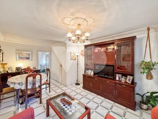 Maison  Del portal. Piso en venta en simancas, san blas, madrid