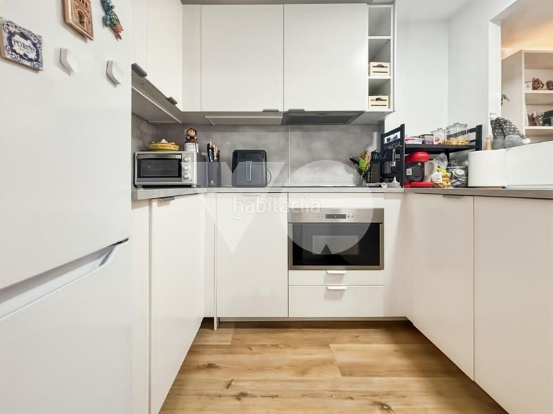 Foto f6ff2bd6-0bf3-494c-8f1e-53a82fa5da63. Apartament amb calefacció a Quintana Madrid
