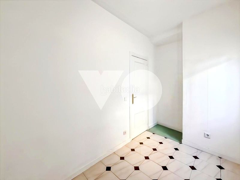 Foto baac5978-d34a-4e25-bcce-f6e6b15300b6. Apartament amb calefacció a Universidad-Malasaña Madrid