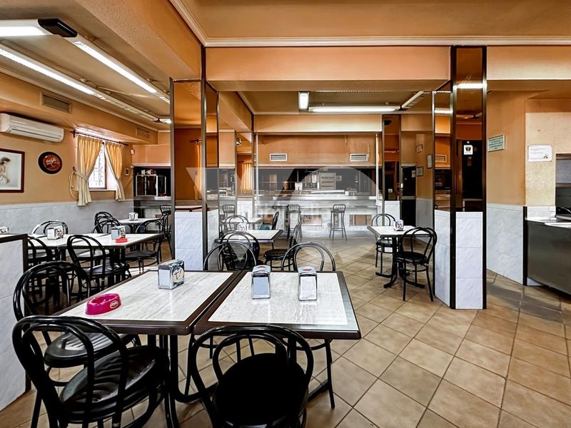 Foto 11b6bba7-21bd-4f14-8631-1f487bed874d. Local comercial a Simancas Madrid