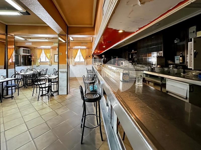Foto 3ed35202-3b70-4cfd-9384-c004eb0025ae. Local comercial a Simancas Madrid