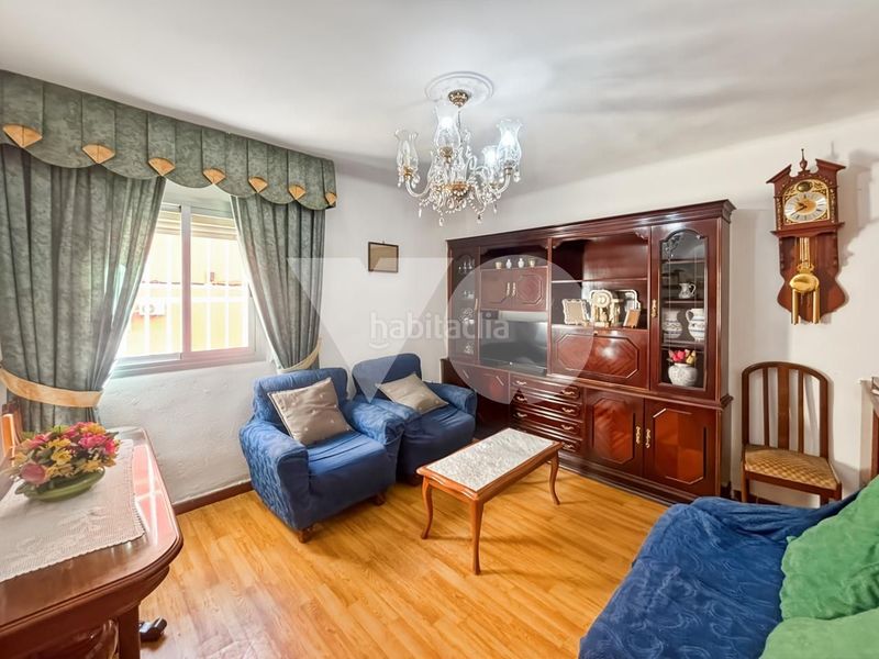 Foto b3c3a9cc-c091-41df-966e-3ab930298d16. Apartament a Simancas Madrid
