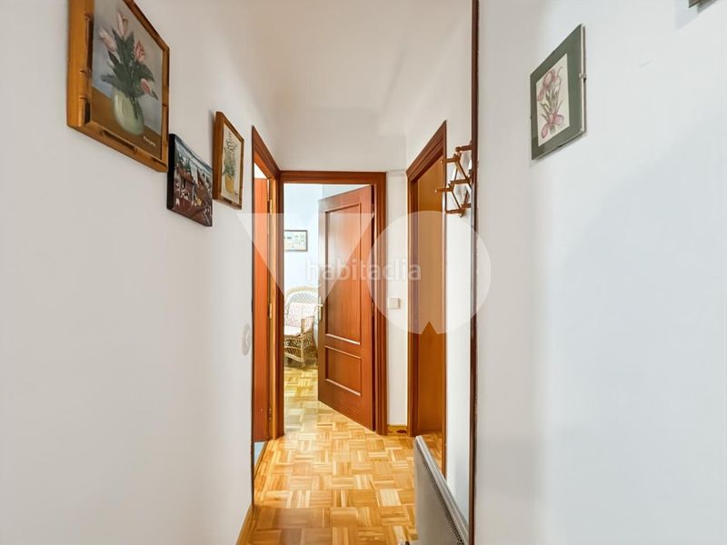 Foto 8f16b131-da48-458c-a437-2df158b53558. Appartement in Simancas Madrid