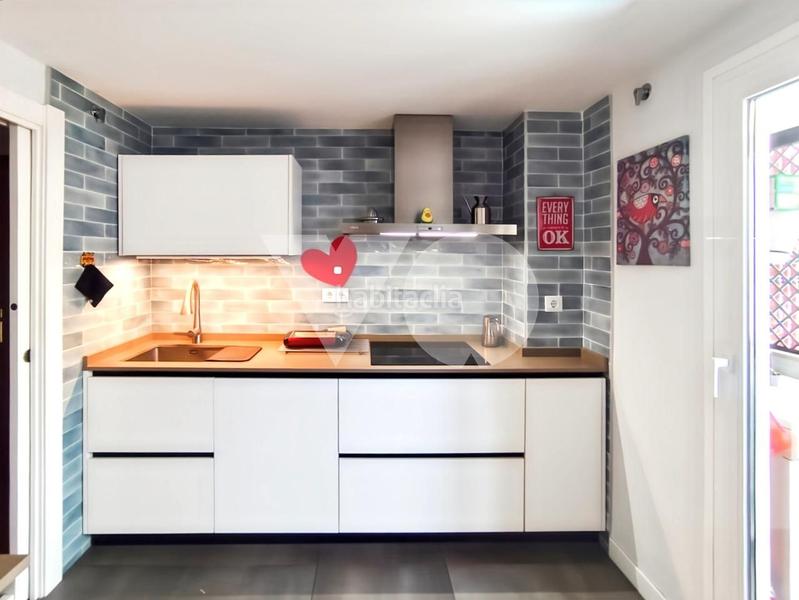 Foto bd963b7e-59b3-4c03-8074-7d1b56899357. Apartament amb calefacció aparcament piscina a Rosas - Musas Madrid