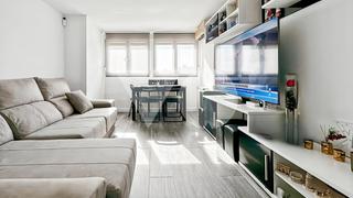 Apartament  De helln. Piso en venta en helln, san blas, madrid