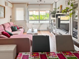 Appartement  De maría sevilla diago. Piso en venta en urbanización las rosas, madrid