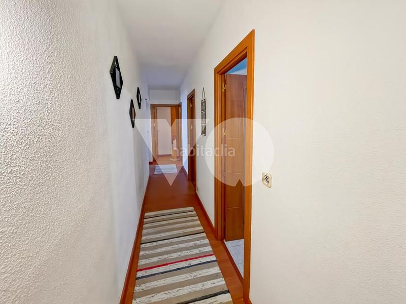 Foto 09a69244-e5f3-42c1-afbe-5122921d1e41. Apartament amb calefacció a El Barral Ferial Coslada