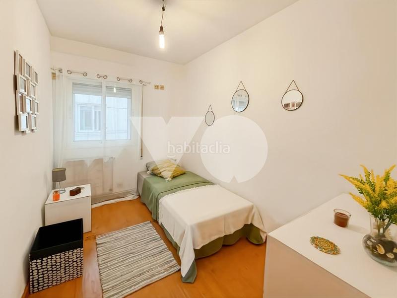 Foto 2c8d967a-e27f-4c4d-8fa6-8d9ea55474c4. Apartament amb calefacció a El Barral Ferial Coslada