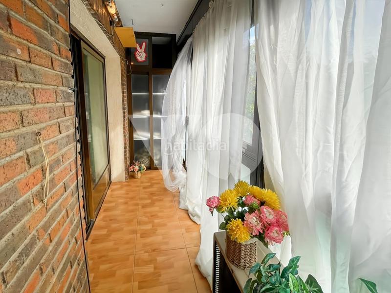 Foto f73ce8c7-0c40-4dd1-8edd-df23b65326cd. Apartament amb calefacció a El Barral Ferial Coslada