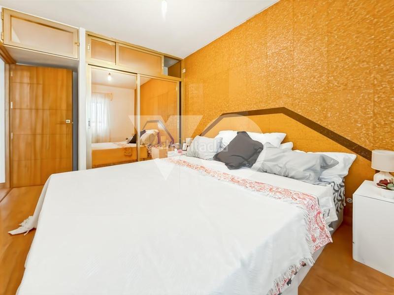 Foto 201f6d69-d681-4fc9-86fe-4792ffcf70f7. Apartament amb calefacció a El Barral Ferial Coslada