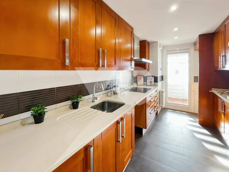 Foto 68c48f2c-4353-478a-9bb1-3b6a15bdd96d. Pis amb calefacció aparcament piscina a Rosas - Musas Madrid